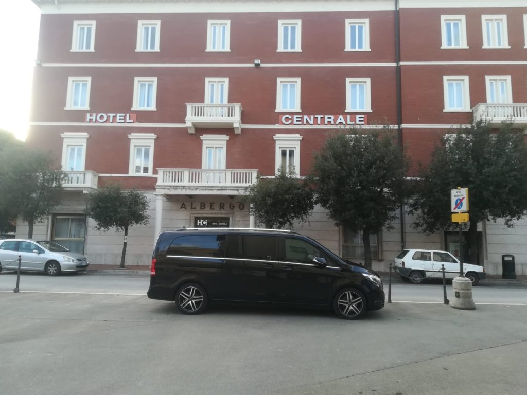 Taxi da e per Punta Ala